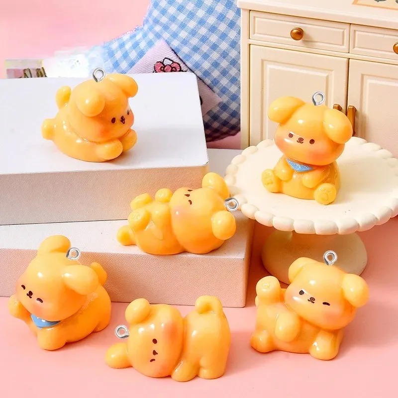 Resin Art Engagement - 10 個かわいい漫画犬アクリル樹脂チャームミニペンダント DIY ジュエリー作りブレスレットネックレスイヤリングキーホルダーバッグ装飾用