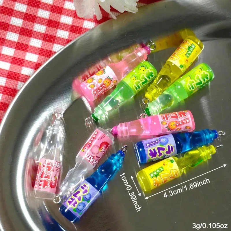 10個入り 小さなソーダボトル レジンチャーム 可愛い飲料ボ - Resin Art Engagement のレビューと価格