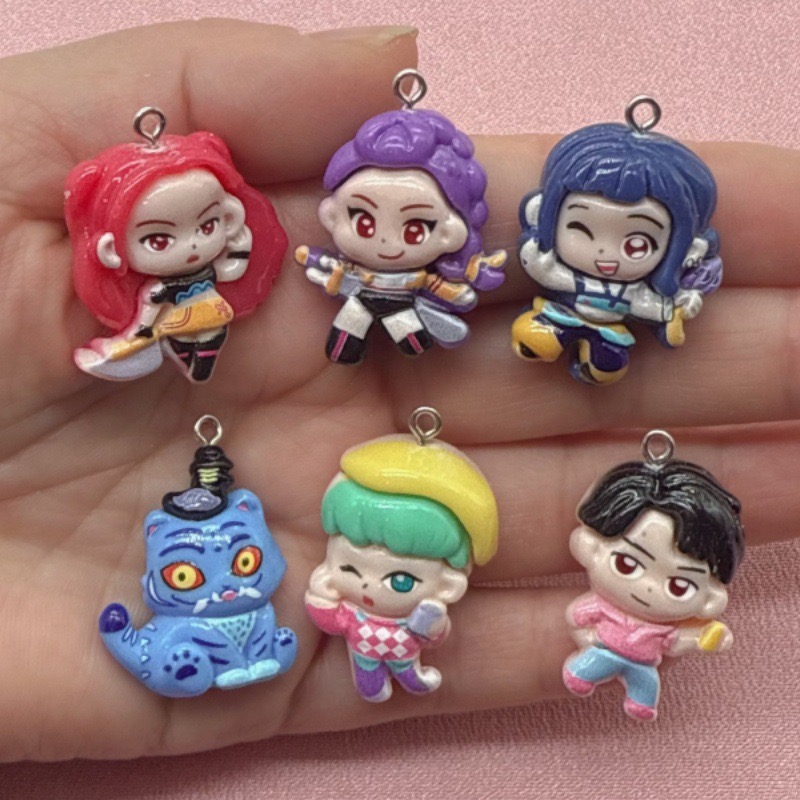 10個入り樹脂製漫画ペンダント、DIYジュエリー製作イヤリン - Resin Art Engagement のレビューと価格