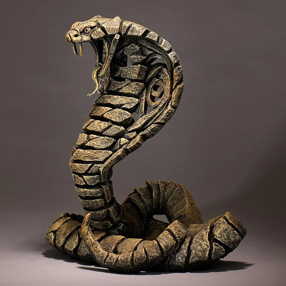現代的な倫理的剥製術の彫刻アートコレクション、現代的で斬新な - Resin Art Ideas のレビューと価格