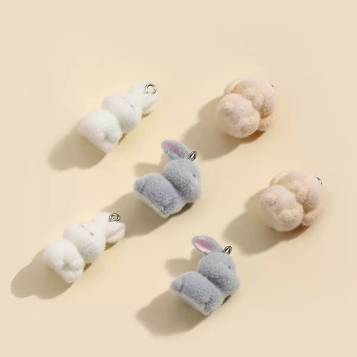 10個入り フロッキング加工 小さなウサギ レジンチャーム  - Resin Art Engagement のレビューと価格